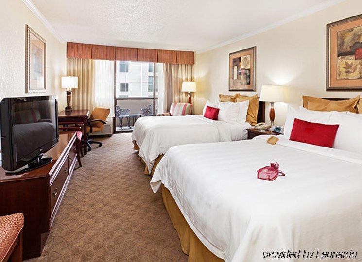 Fairfield Inn & Suites By Marriott Charlotte Uptown Экстерьер фото